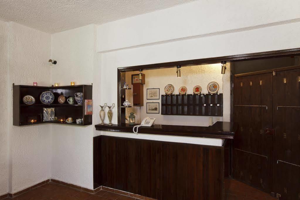Emmanuel Aparthotel Rhodes City